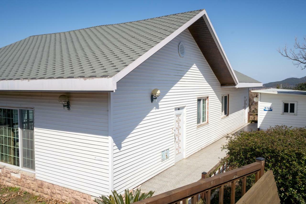 Joyville Resort Jeju Exterior photo